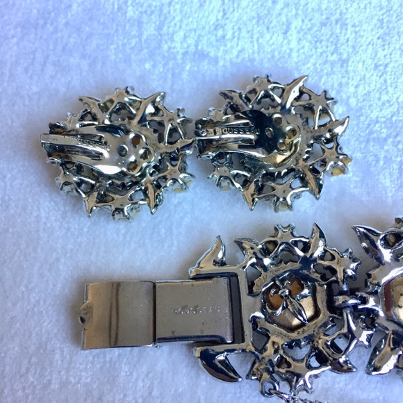 Vintage Rousseau Signed Parure: Bracelet/Earrings - Picture 3 of 5